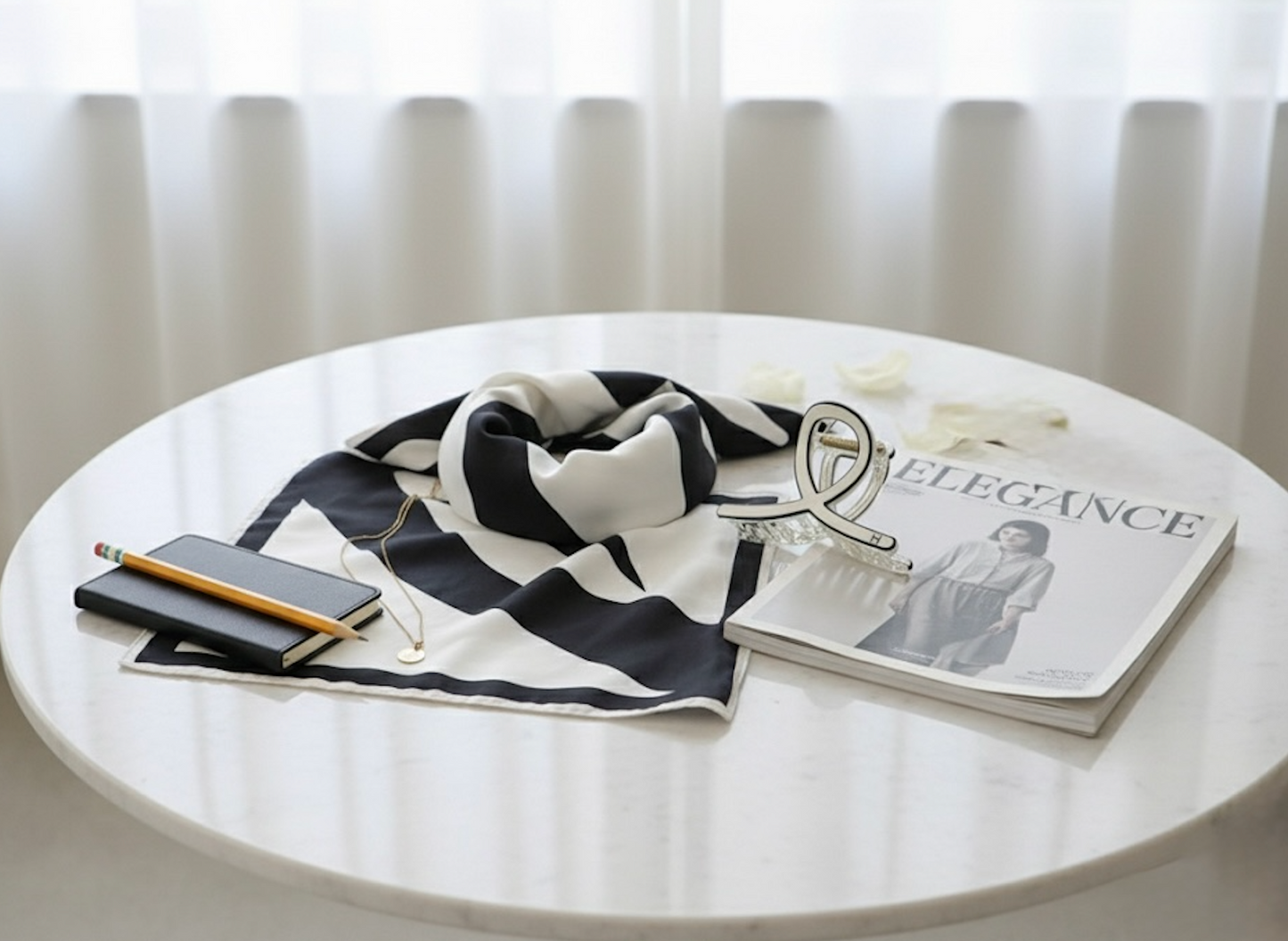 Crystal Edge Claw Clip- White